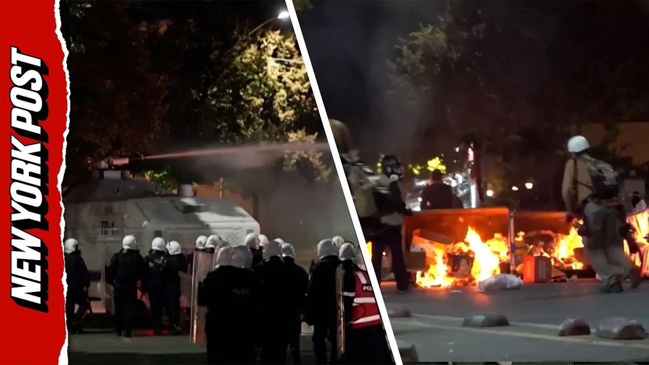 Protestuesit ndezin koshat e mbeturinave — Tiranë, 19 tetor 2026