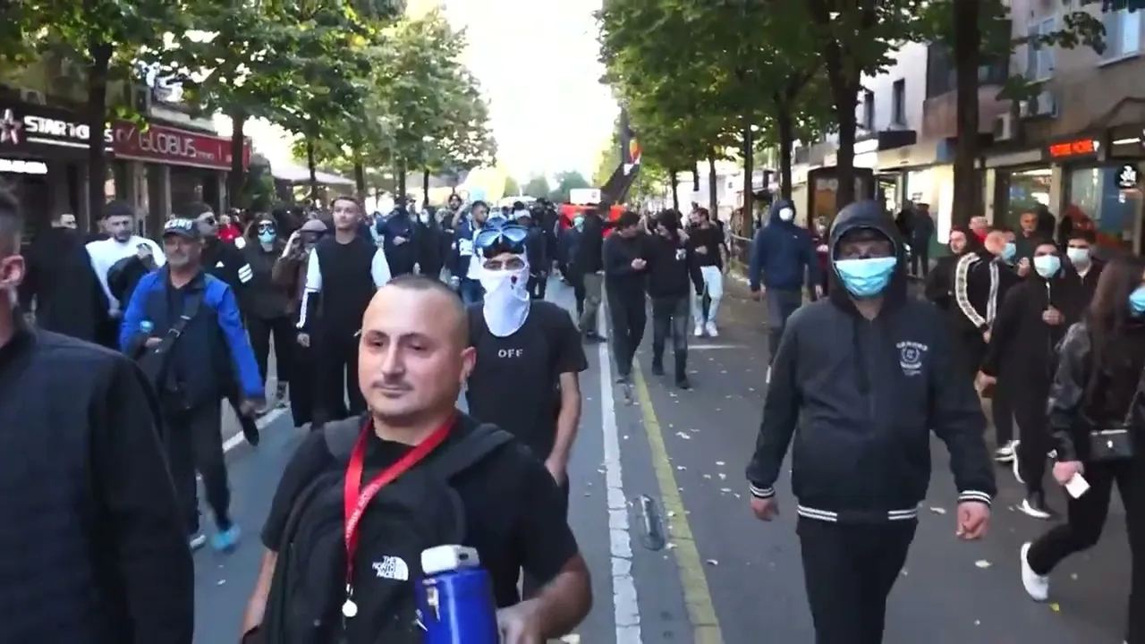 Përleshje mes studentëve dhe policisë në kryeqytet — Tiranë, 14 tetor 2026